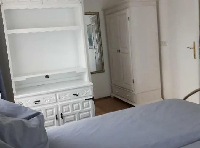 Nusswald Крумпендорф